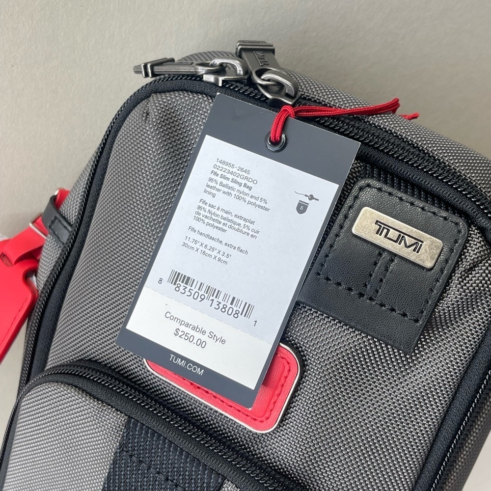 (new+tag) Tumi Fife men’s sling pack black - Picture 10 of 17